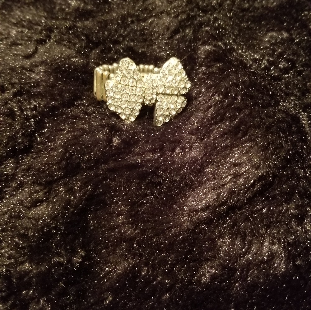 Bow ring